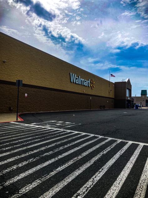 Walmart elverson - Give the Electronics Department a call at 610-913-2000 . Feel like browsing and learning about new products? Head in for a visit. We're located at 100 Crossings Blvd, Elverson, PA 19520 and open from 6 am, and we're happy to provide the assistance you need. Shop for Electronics at your local Elverson, PA Walmart.